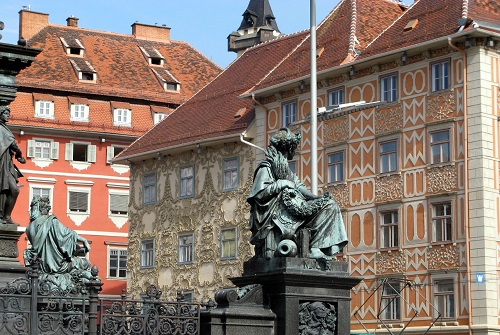 HAUPTPLATZ por dugspr  Home for Good edit