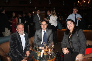 Joakin Mirkin (ao centro) da Máquina Public Relations e SraMilagros Ochoa, da Promperu