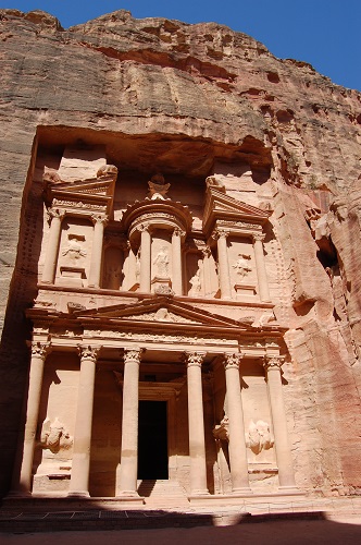 internapetra