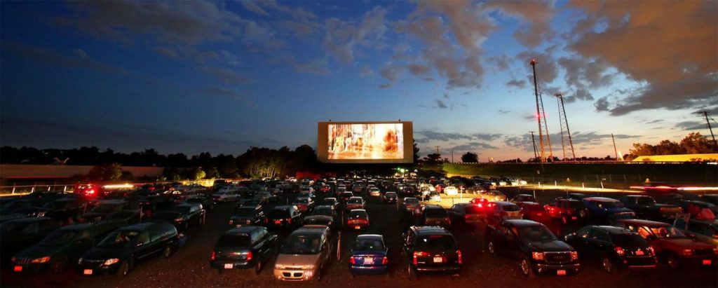 cinemas-drive-in-ressurgem-nos-eua-com-pandemia-de-coronavirus