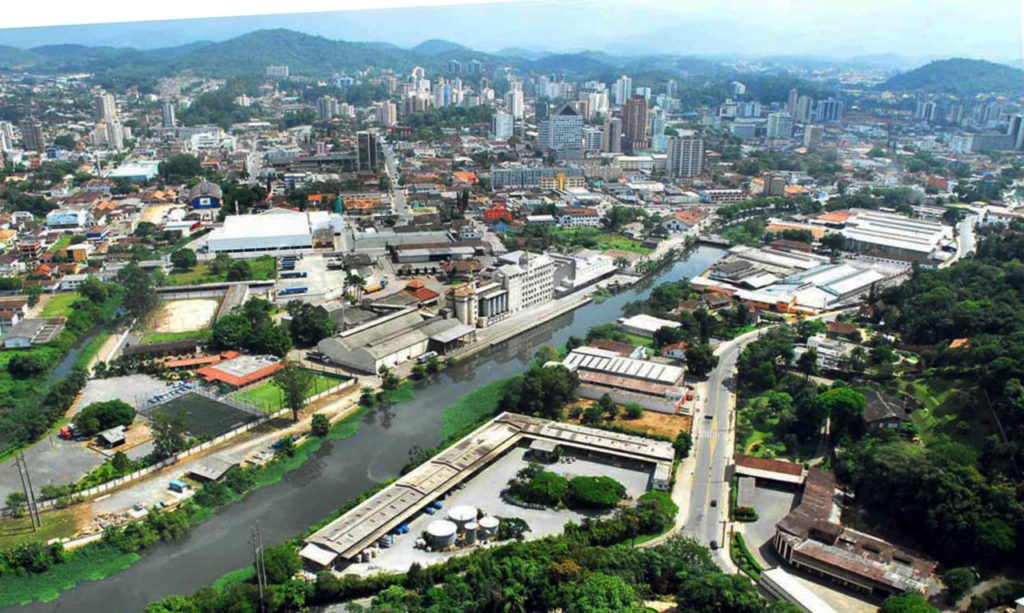 empresas-de-transporte-de-turismo-de-joinville-cobram-ajuda-do-estado