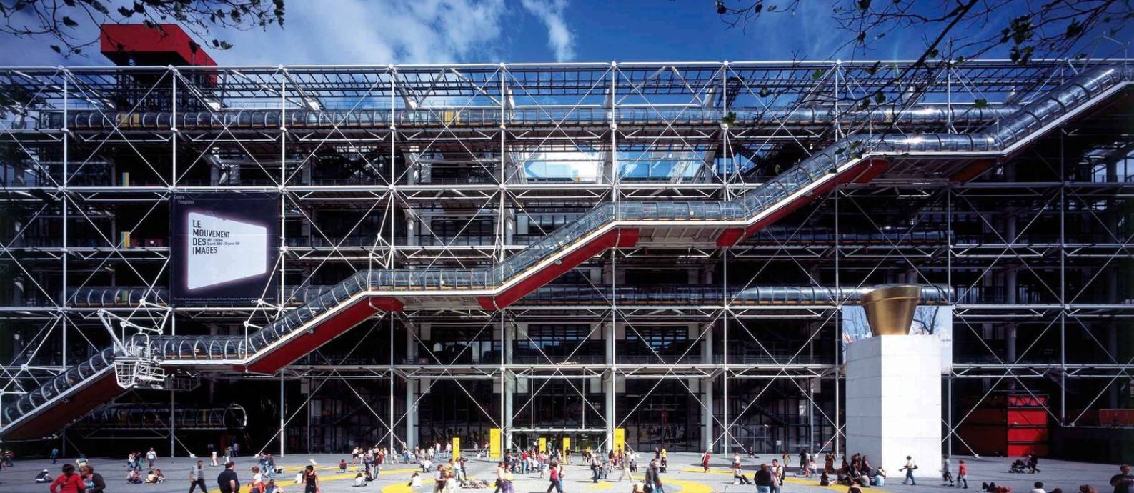 centro-pompidou-em-paris-vai-reabrir-com-sistema-de-mao-unica-e-mascaras