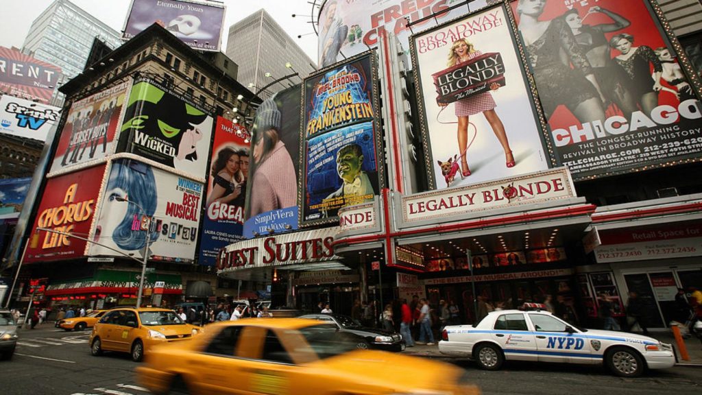 teatros-da-broadway-permanecerao-fechados-ate-inicio-de-janeiro-de-2021-devido-ao-coronavirus