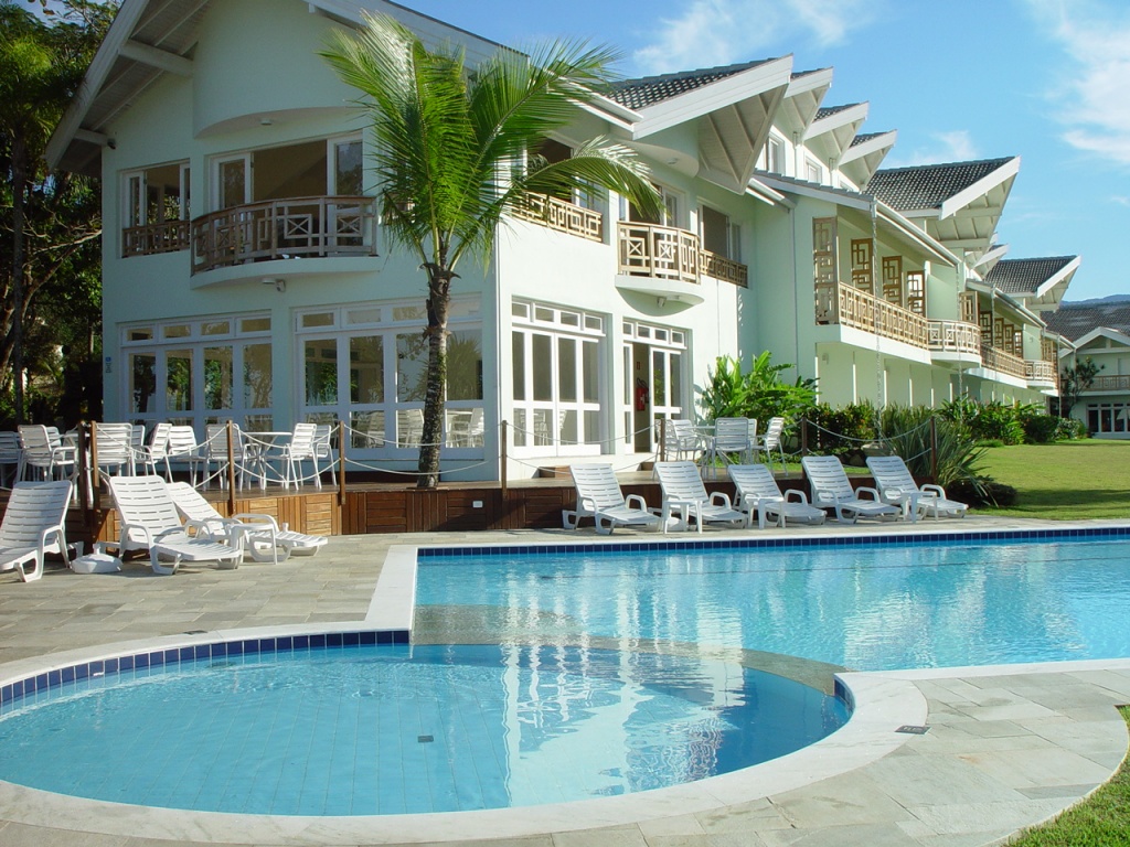 Rede Beach Hotéis investe em automação com cardápio online, check in e check out pela Internet