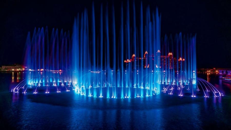Dubai inaugura a maior fonte do mundo