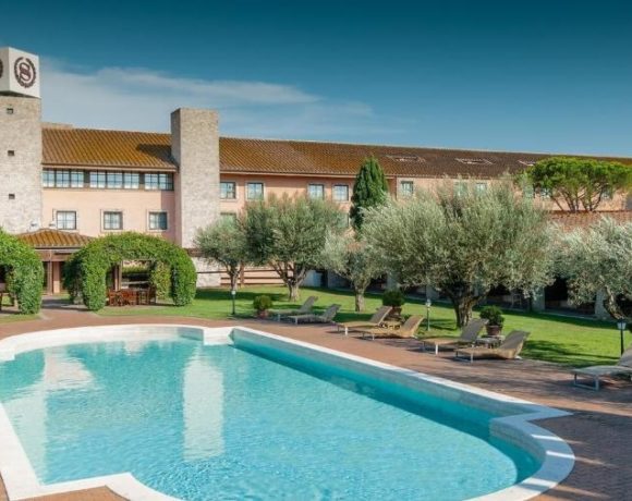 Hotéis de Roma trocam turistas por pacientes com covid-19