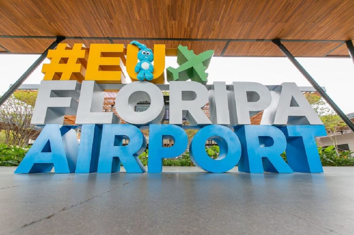 O Sansão da Eduarda: menina de 4 anos esquece seu coelhinho no aeroporto e uma verdadeira força tarefa se une para levá-lo de volta a sua dona