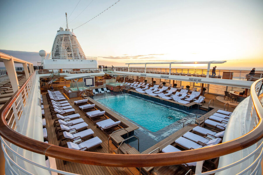 A retomada dos cruzeiros: Regent Seven Seas anuncia volta aos mares