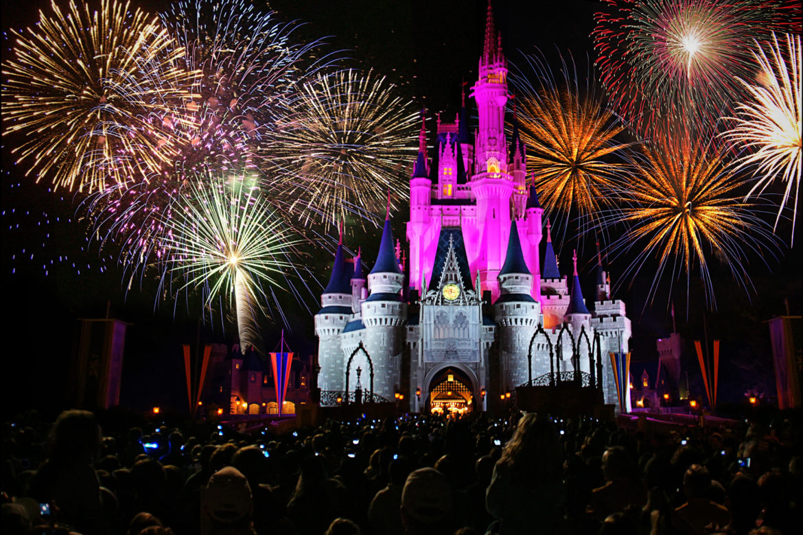 Disney irá retomar show de fogos no dia 1° de julho