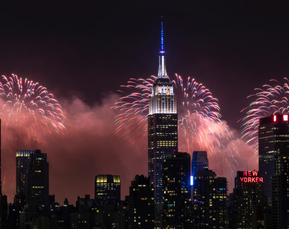 Macy's retona com os fogos de artifício do 4 de julho