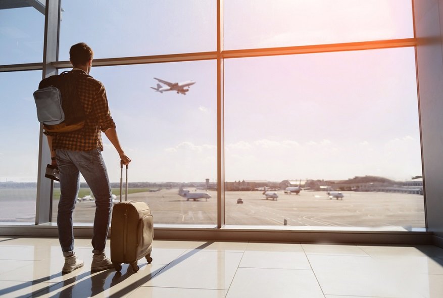 Passagens aéreas ficam até 57% mais baratas com compra antecipada