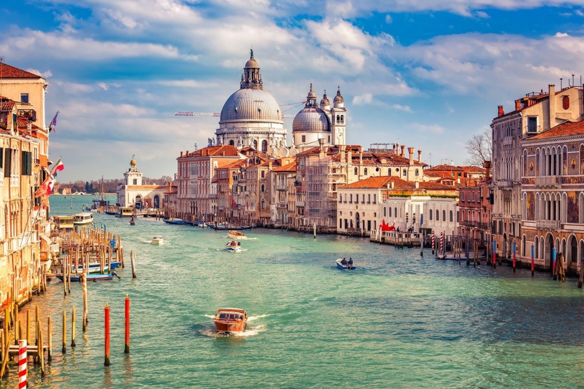 Veneza implementará taxas turísticas e reservas para visitar no próximo verão