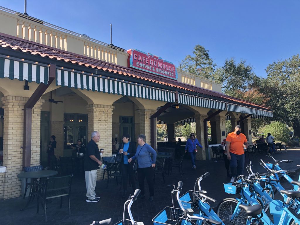 Café_Du_ Monde