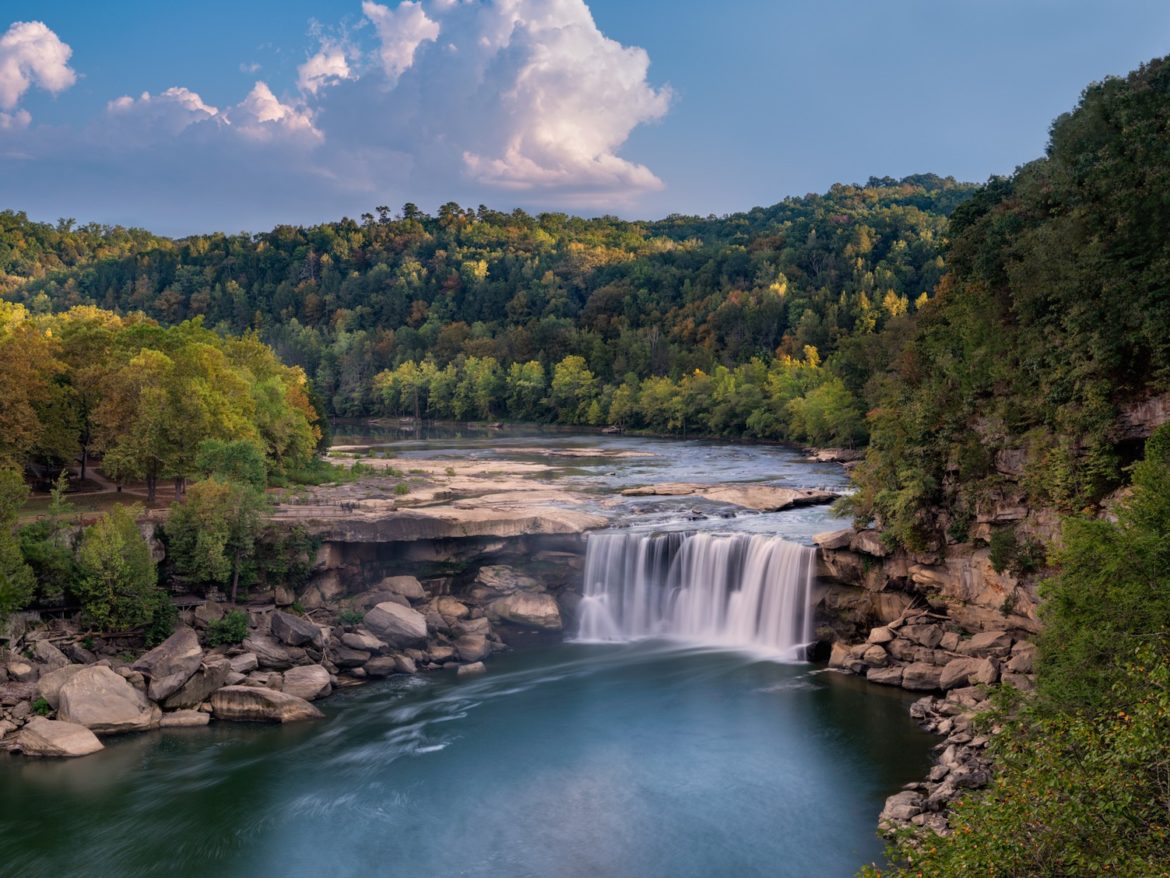 cachoeira no Kentucky