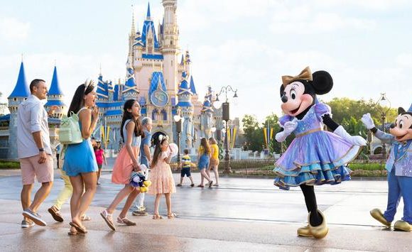 Walt Disney World revela data de abertura de ingressos para parques temáticos em 2023, reservas de resorts