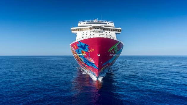 Resorts World Cruises ressuscita navio Genting para lançar sua nova marca