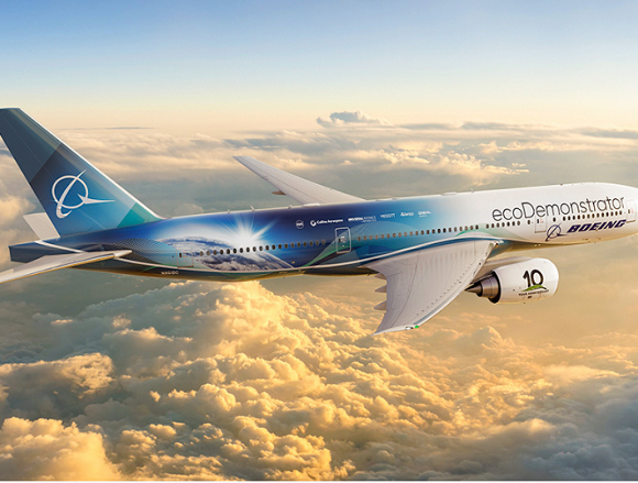 Novo programa ecoDemonstrator da Boeing testa 30 tecnologias sustentáveis em uma aeronave 777-200ER