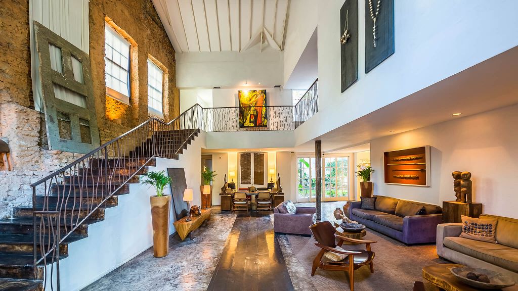 Hotel Santa Teresa MGallery exibirá obras da artista Thelma Innecc