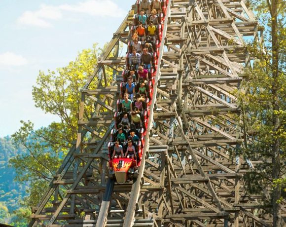Dollywood: parque temático e aquático no Tennessee