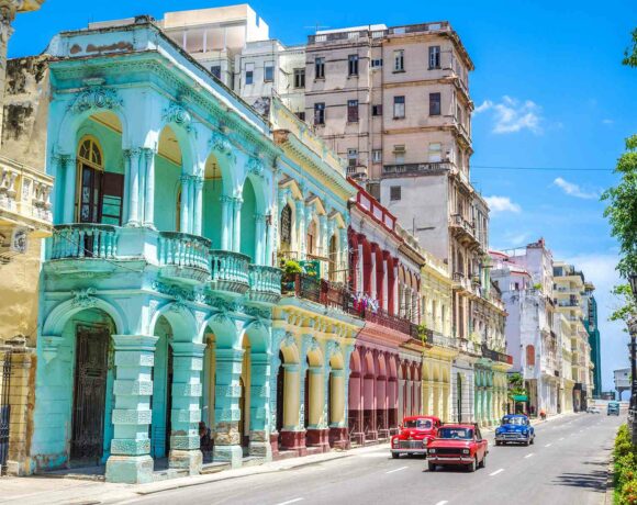 JetBlue e American Airlines adicionarão mais voos para Cuba