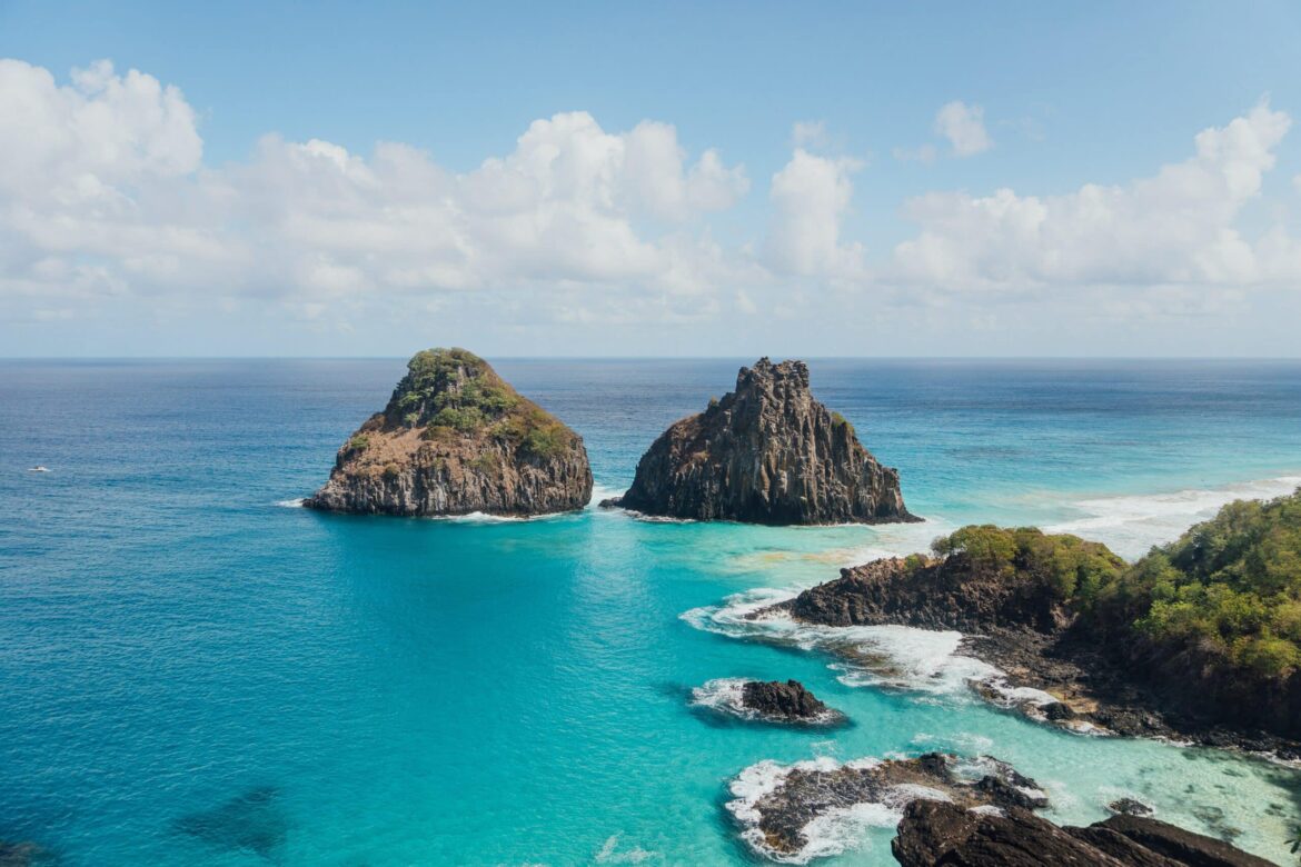 Fernando de Noronha é destino paradísiaco para passar o Natal e Ano Novo em família