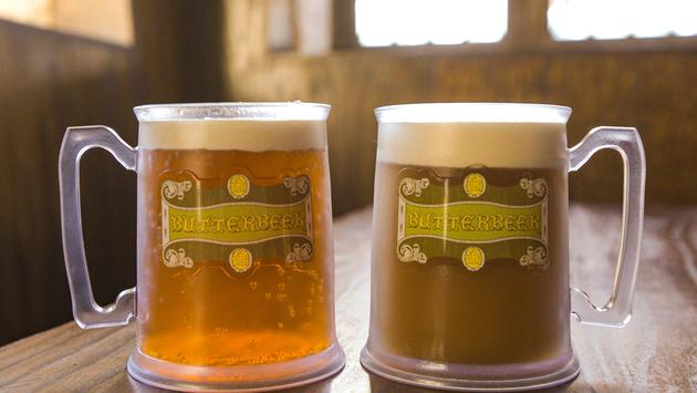 Universal Studios adiciona cerveja amanteigada vegana aos parques temáticos